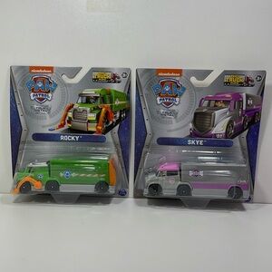 Paw Patrol True Metal Big Truck Rocky & Skye Collectible Die-Cast Toy